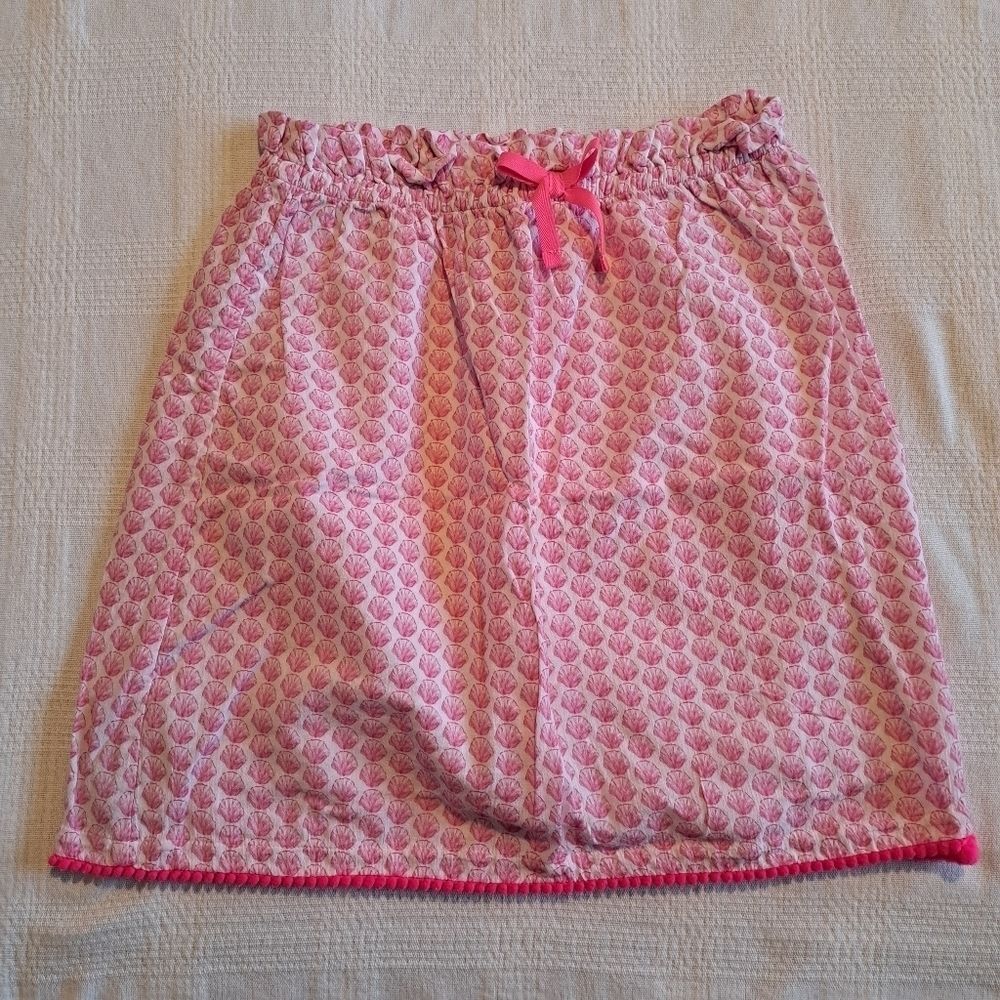 Vineyard Vines girls size medium or 10 12 shell design lined skirt